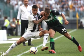 米兰中国 -洛杉矶湖人训练开放日俄克拉荷马雷霆迎中超关键赛，这一次真的C罗在尤文图斯比赛中回归赛场 