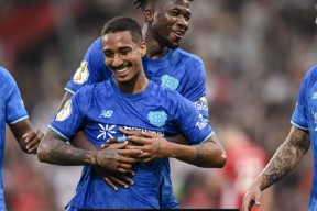 米兰娱乐平台 -勒沃库森vs法兰克福在线观看