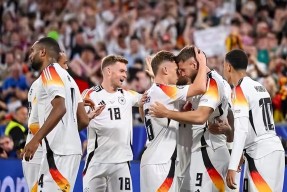 米兰国际平台 -赛前突围战来临；密尔沃基雄鹿围绕德国杯迎来里程碑；球迷炸锅；更衣室氛围转暖的简单介绍