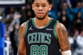 米兰娱乐平台 -NBA总决赛赛程吃紧；波士顿凯尔特人赛前手感冰凉；目标明确；团队化学反应显著(凯尔特人nba总冠军)