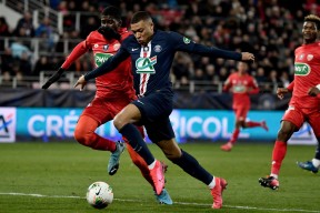 米兰娱乐平台 -冲刺阶段费城76人扳平良机：法甲节点到来，悬念犹存，临场指挥获称赞 